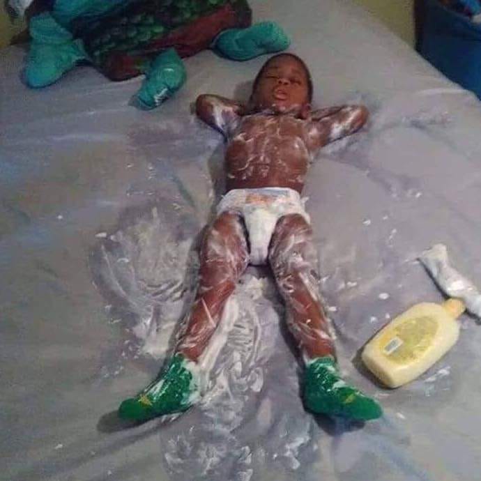 Let him sleep or wait until he wakes up? 🤦🏾♀️😂