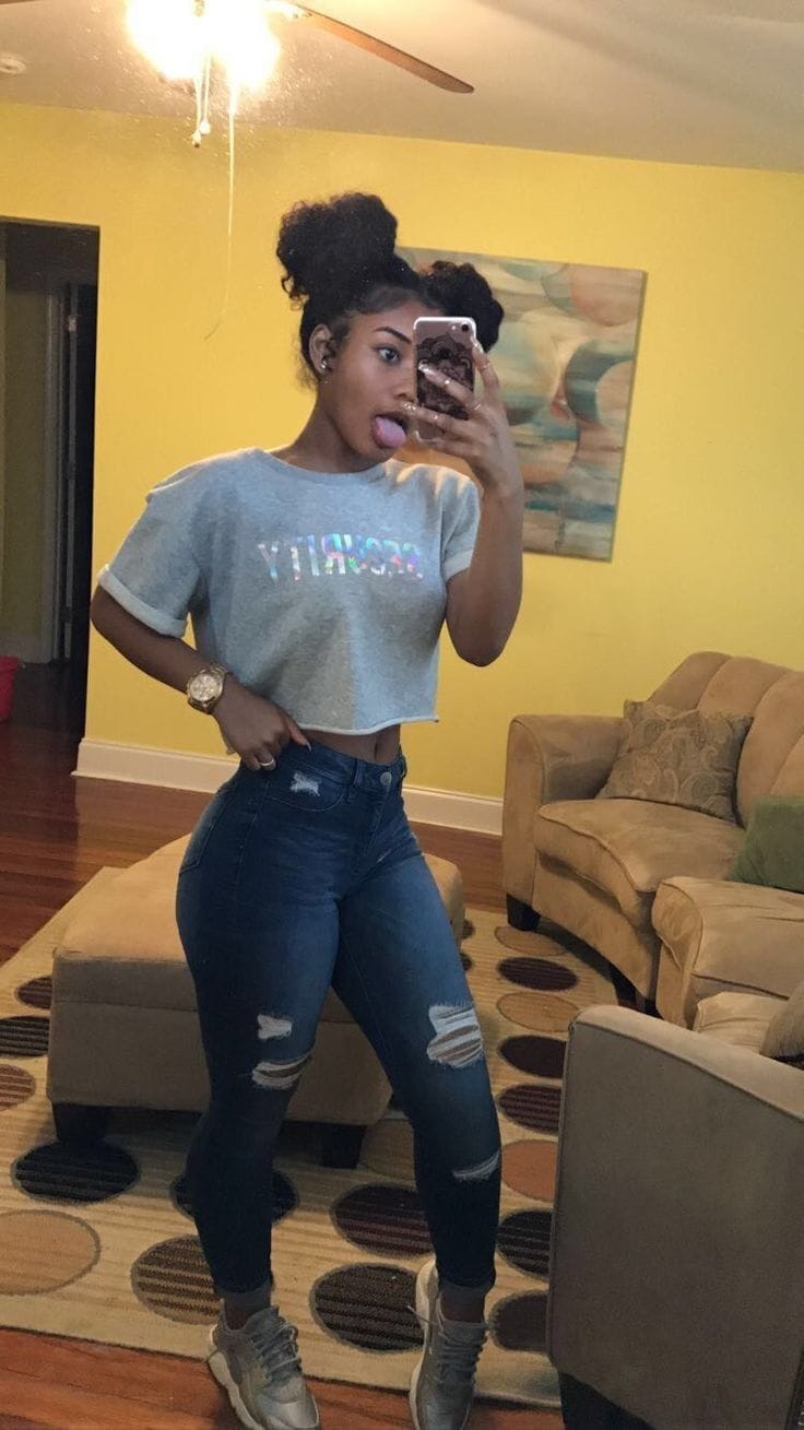 Kill for me baby 

Good night Bahama Drama please keep me anonymous. 

All you need to no is that I'm a fine ass mango skin gal that have all kind of niggas trip over me.

I got a 
