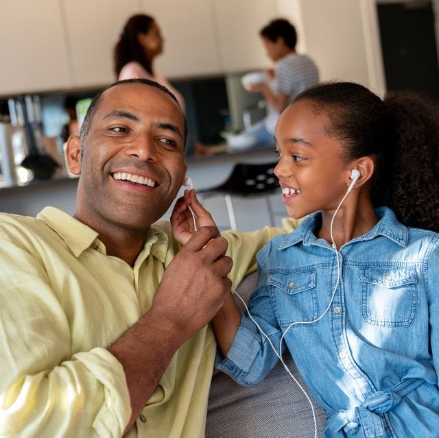 Daughter vs Girlfriend
Good Morning Bahama Drama please keep me anonymous.
I have been dating my boyfriend for 3 years now and lately I've decided to move in with him upon his c