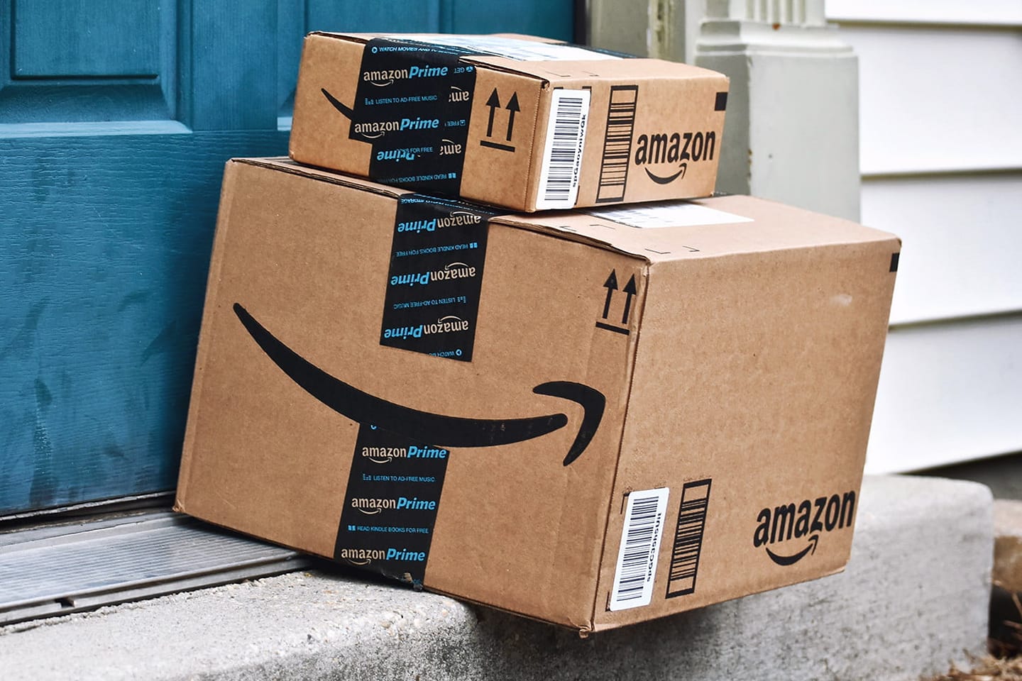 A Bahama Drama Page follower in America shares her story with us. 

Yesterday Amazon mixed up our package delivery with one of the neighbors.

 The neighbor received my package and