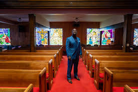 Haters in the church 

Good afternoon Bahama Drama please keep me anonymous. 

It seems like every time in church service when I get up and start speaking in tongues and prophecyin