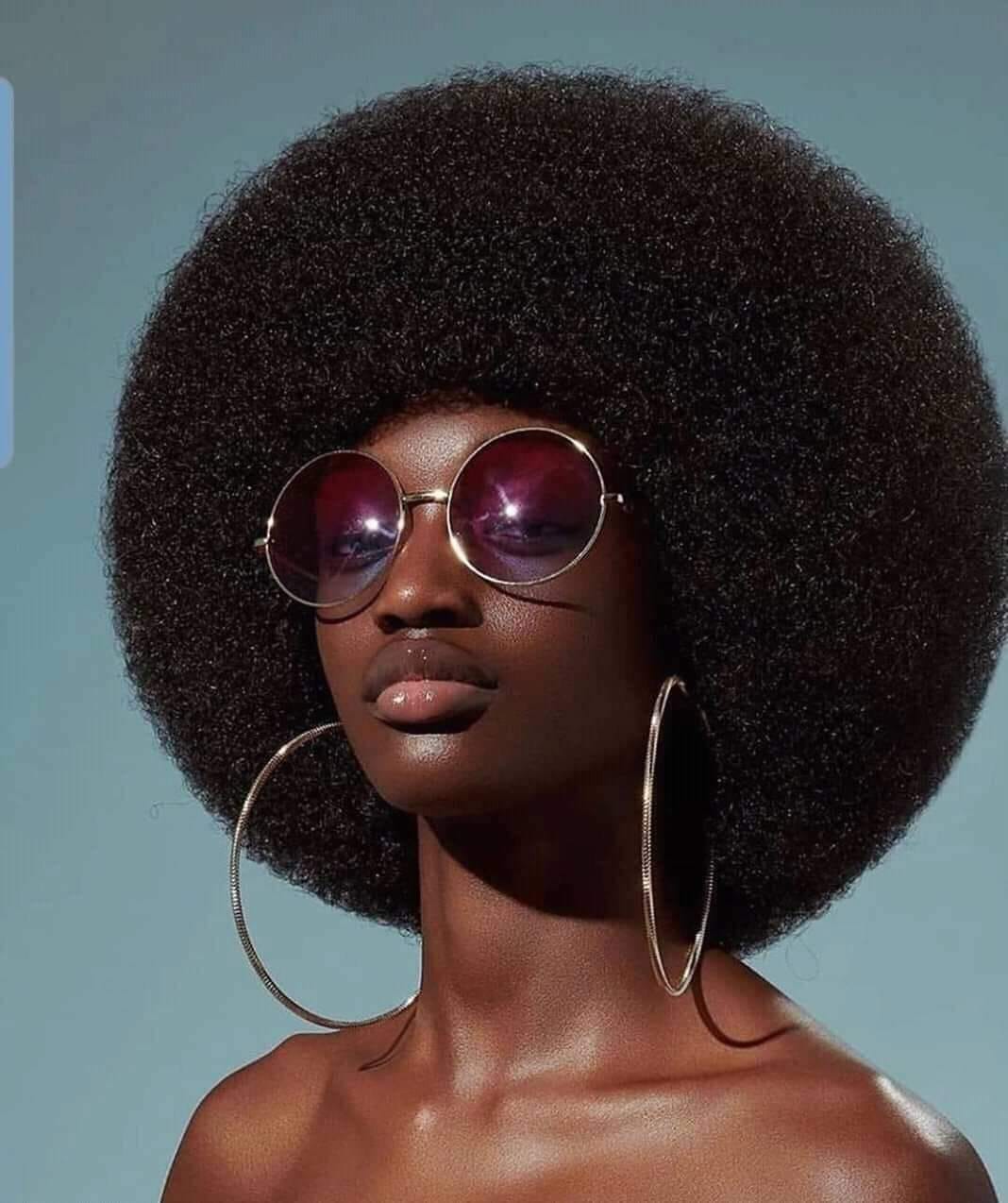 BLACK IS BEAUTIFUL 💖

say no to bleaching❎