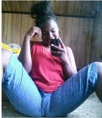 My X Lil sister

Good morning Bahama Drama so glad to have you back online with us in the everyday struggle in the Bahamas. 

With that out of the way please keep me anonymous beca