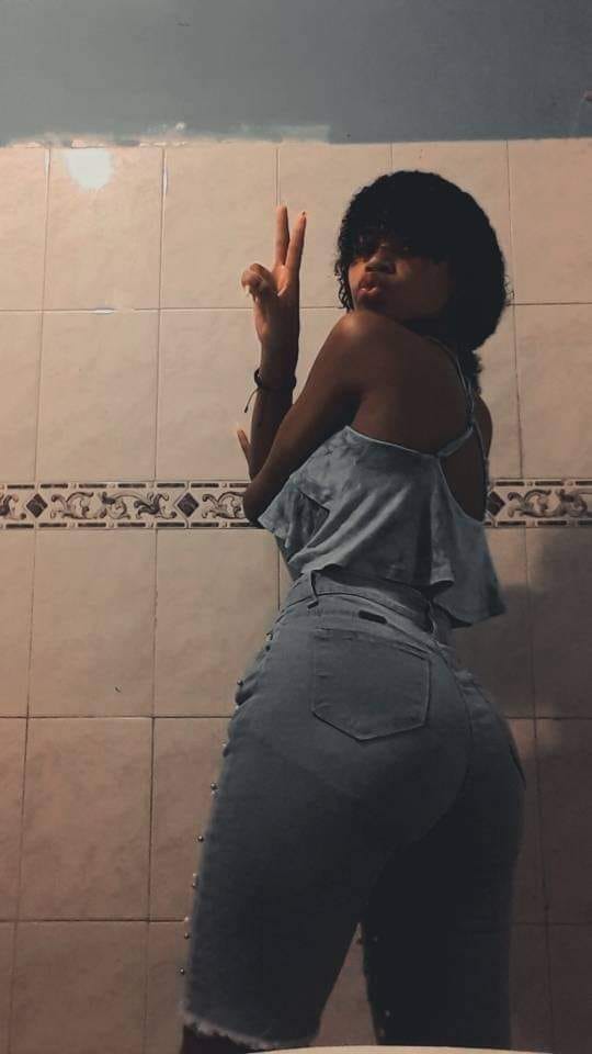 I'm waiting for the perfect man

Good afternoon Bahama Drama please keep me anonymous. How did you get so beautiful guys ask me all the time and I laugh and simply tell them that I