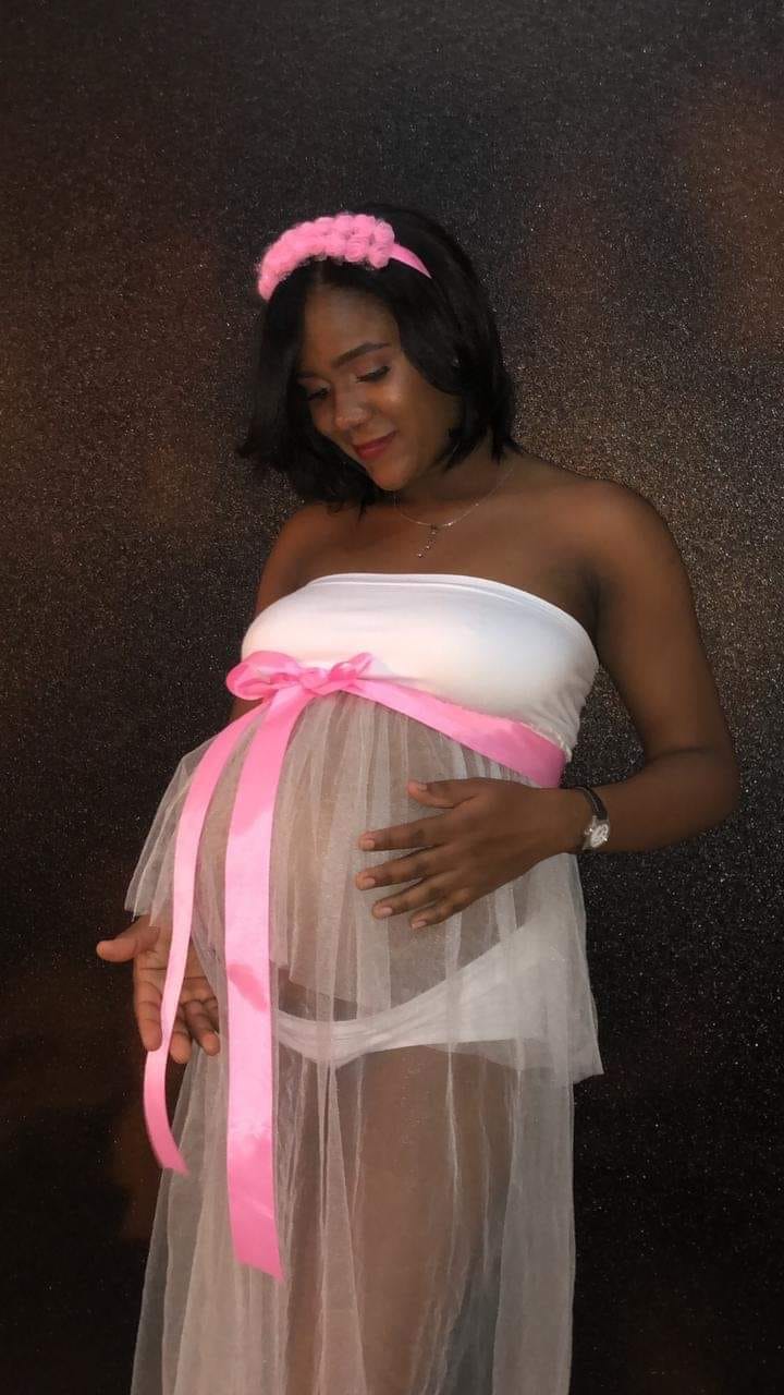 Her husband said he loves me
Good afternoon Bahama Drama please keep me anonymous. I'm a single woman and that's mostly because most men have trust issues and don't want to be in
