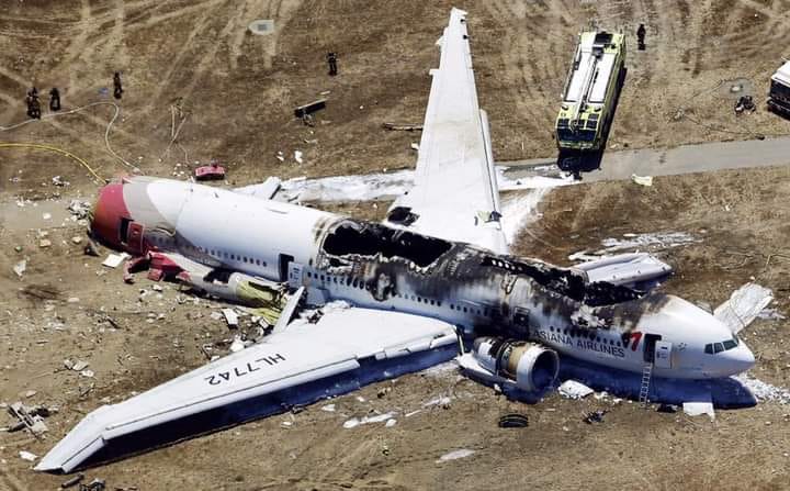 Joke of the day

A farmer saw a plane full of politicians crash near his farm. When the police arrived, they asked the farmer what happened.
.
Farmer: They crashed near my farm and