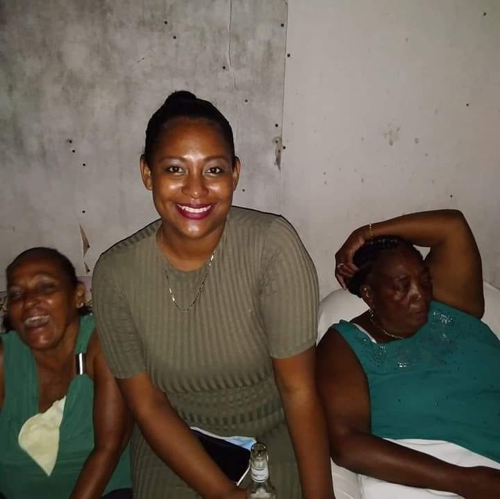 54 year old virgin shares her secret on how she stayed a virgin

Good afternoon Bahama Drama please keep me anonymous. I'm a single Christan woman who have never been penetrated in