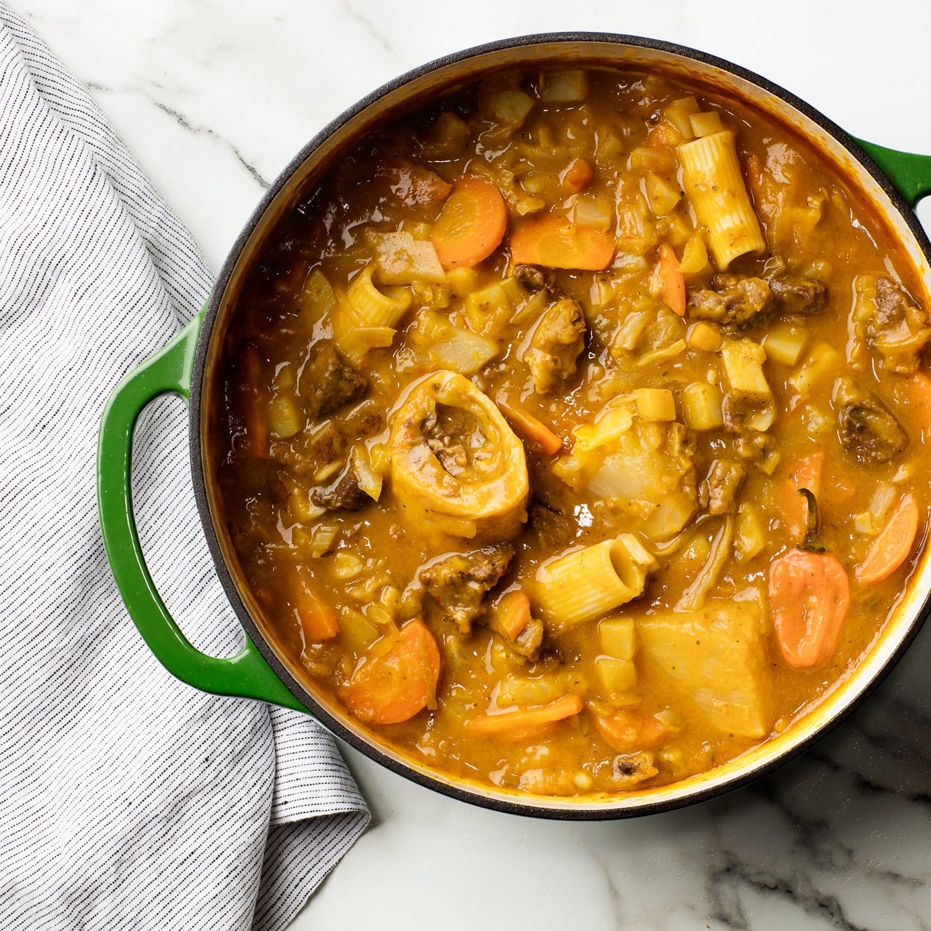 Joumou The Freedom Soup

If you don't know where to get your Haitian soup Joumou from for the ending of the year and first day of year inbox us, we've got connections. 

Nassau, Gr