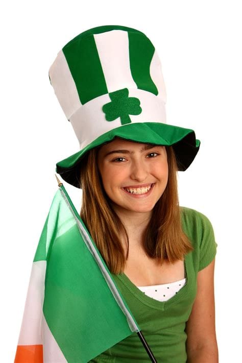 ♥My Ireland Queen

 Good morning Bahama Drama please keep me anonymous. Anyway I’m a bartender at a local private resort somewhere a lot of tourists come to visit the Bahamas. One 