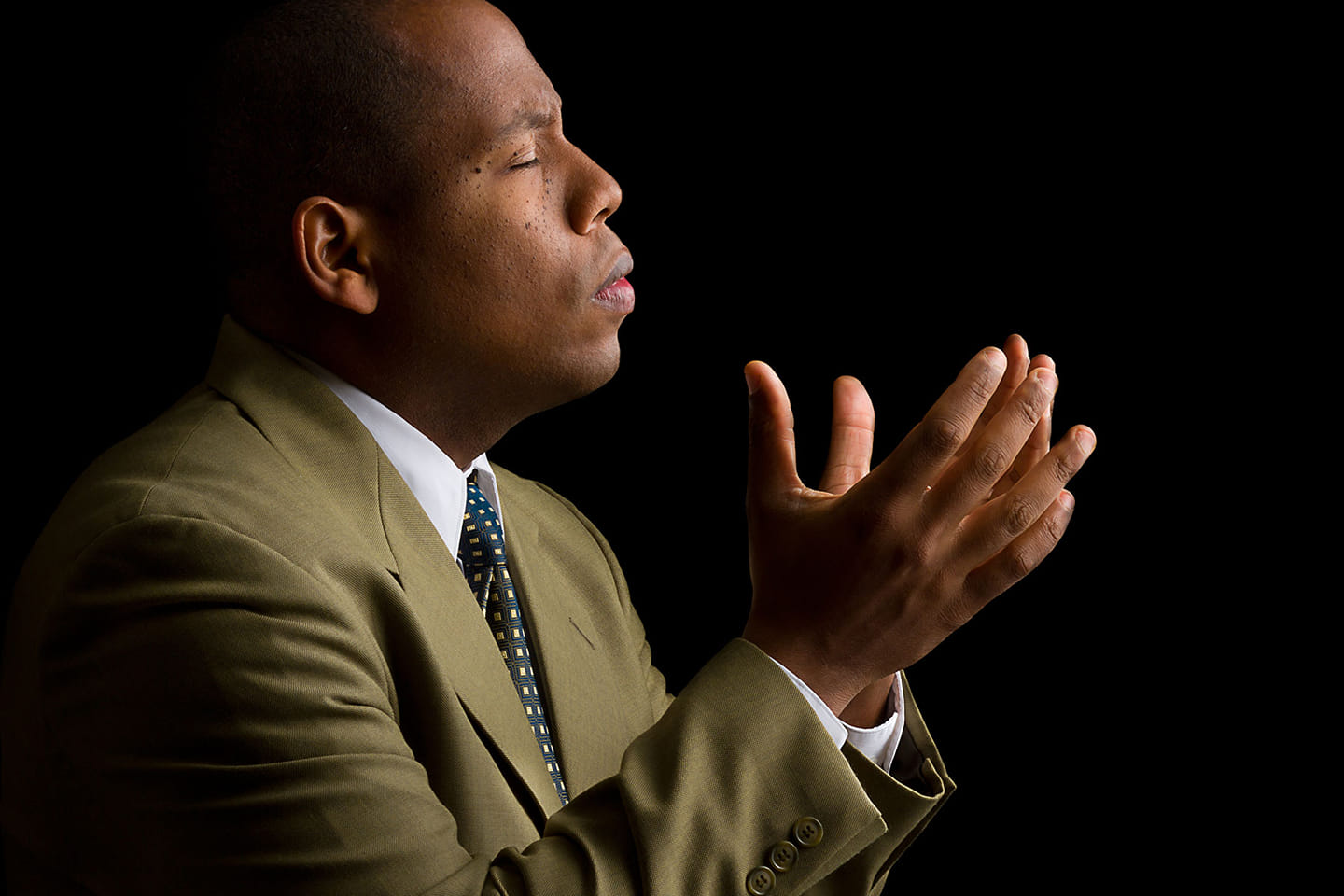 I know some men today, that still put God as head of their household.

If you're 1 of them type Amen & Share...

Tell somebody next to you, God is gonna take care of them.