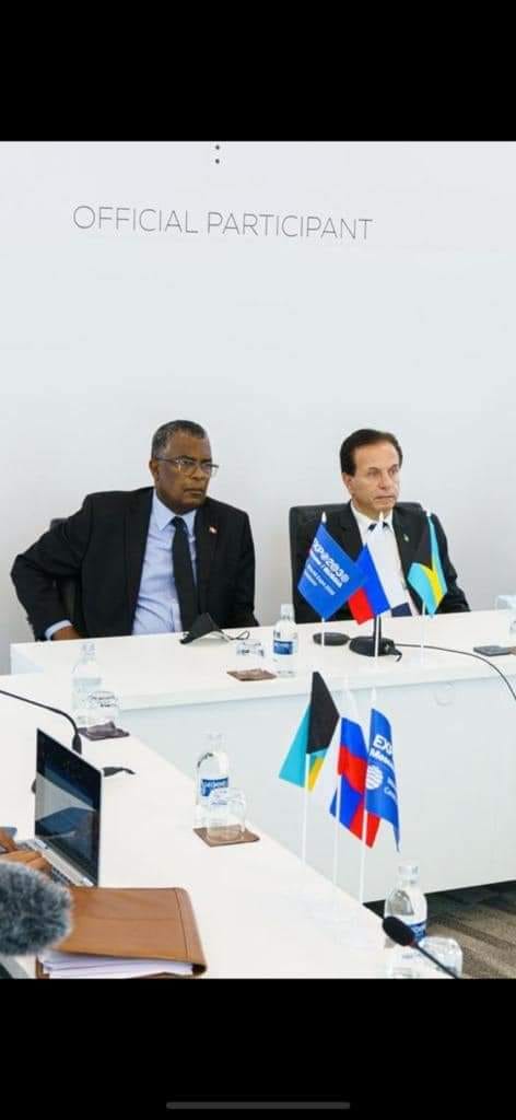Clout chasing

But why pull the Bahamas name in this mixup Fred? You want us dead aye? 

STATEMENT FROM THE MINISTER OF FOREIGN AFFAIRS

ON THE SITUATION ON THE UKRAINE RUSSIA BORD