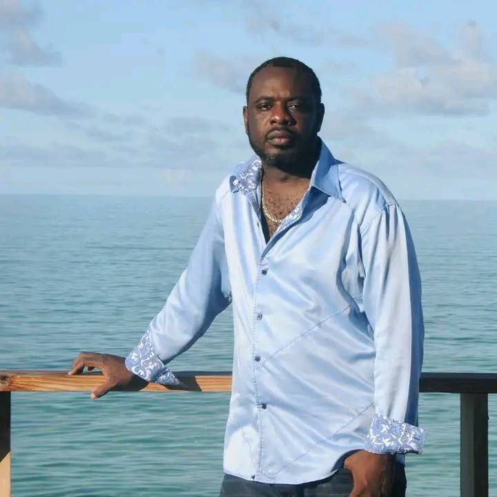 Lincoln Bean
Just in case you don't know, we standing with Mr Lincoln on this crown land shits for Bahamians...