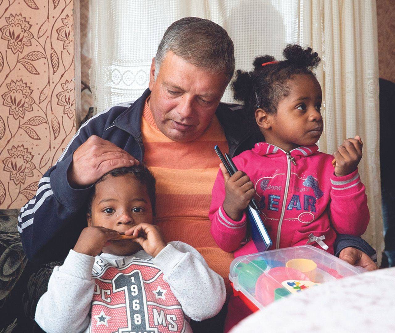 Blacks with white father's today

Good afternoon Bahama Drama please keep me anonymous. Though both of my parents were both black and my father is now deceased. 

I was looking at 