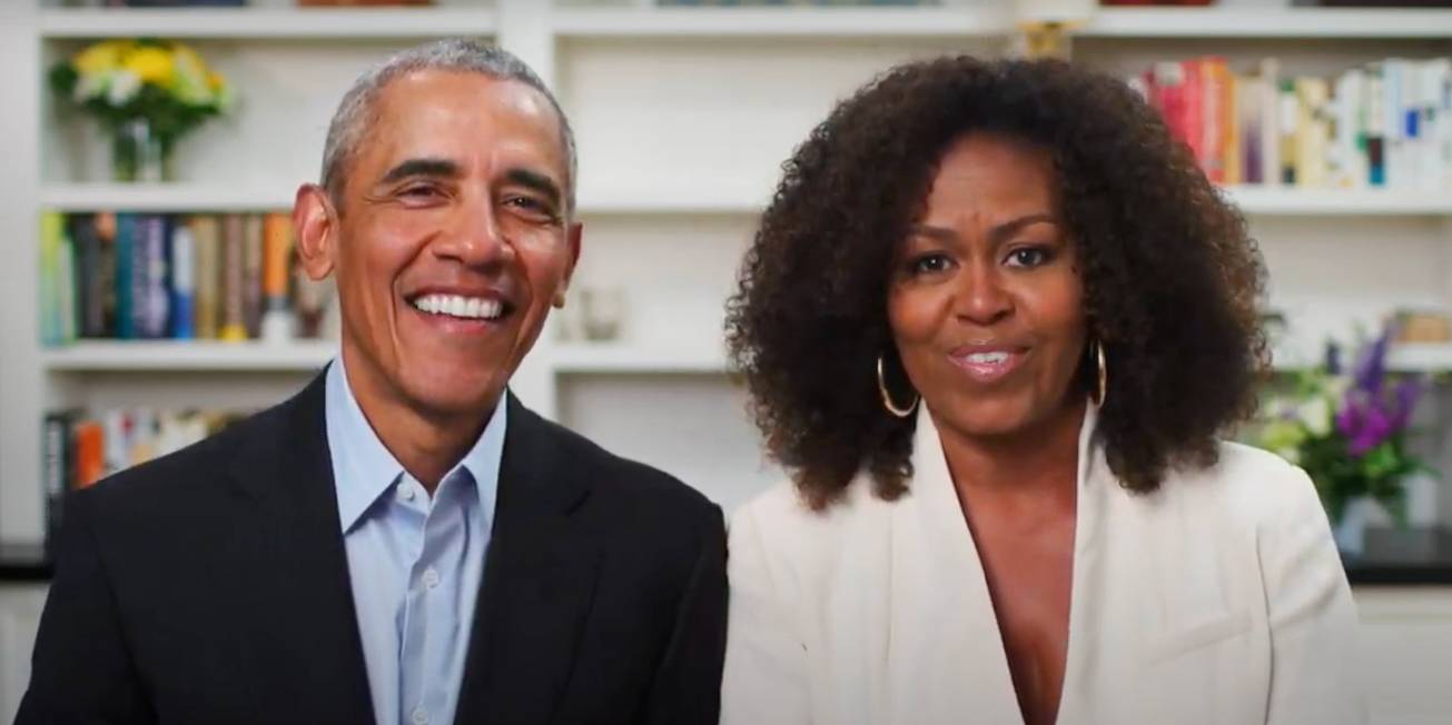 Obama Hails Queen's 'Legacy Of Tireless, Dignified Public Service'
Former US president Barack Obama hailed the reign of Queen Elizabeth II after her death on Thursday, and marked