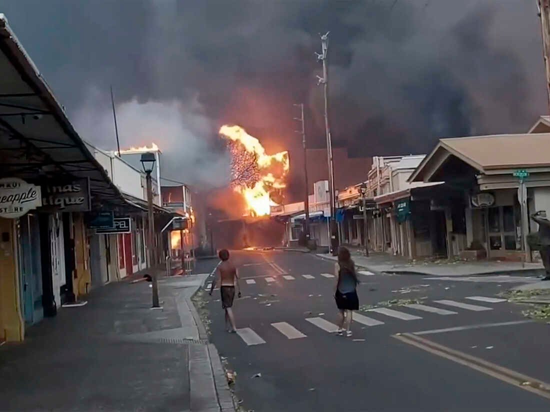 MANY ARE OF HE THE OPINION THAT, PRESIDENT JOE BIDDEN IS DESTROYING AMERICA GEOPOLITICALLY; WHAT'S YOUR OPINION?
OH & Hawaii IS ON FIRE!
IF FORMER PRESIDENT Donald J. Trump WAS I