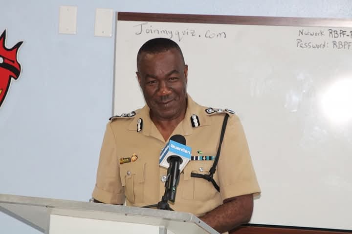 The Iron Mike Tyson of the Parliament square stadium Royal Bahamas Police Force: Whose currently the Heavyweight Champ of Parliament?

Ladies and gentlemen, let’s see who’s quick o