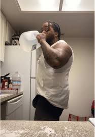 Good day Bahama Drama keep me anonymous. 

They call me Jody but some of yall wives know me as The Butt Naked Man. 

Valentines coming up and I ain got no big money no five star re
