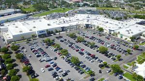 I didn't hire you to sleep with my husband

Good afternoon Bahama Drama please keep me anonymous! Last this month I started on my new job at the mall as a cashier for this shop the