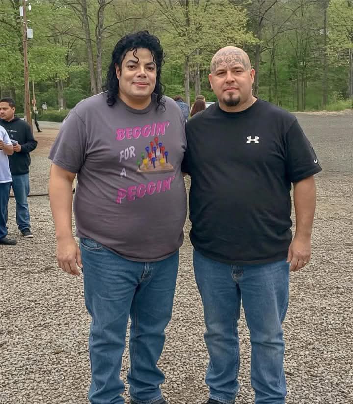 Did Michael Jackson fake his death and is now living in the Exuma Cays and Abaco?

This photo was leaked by John Holmes..

Page Reply: 

That Bahamian food will do it to you once y