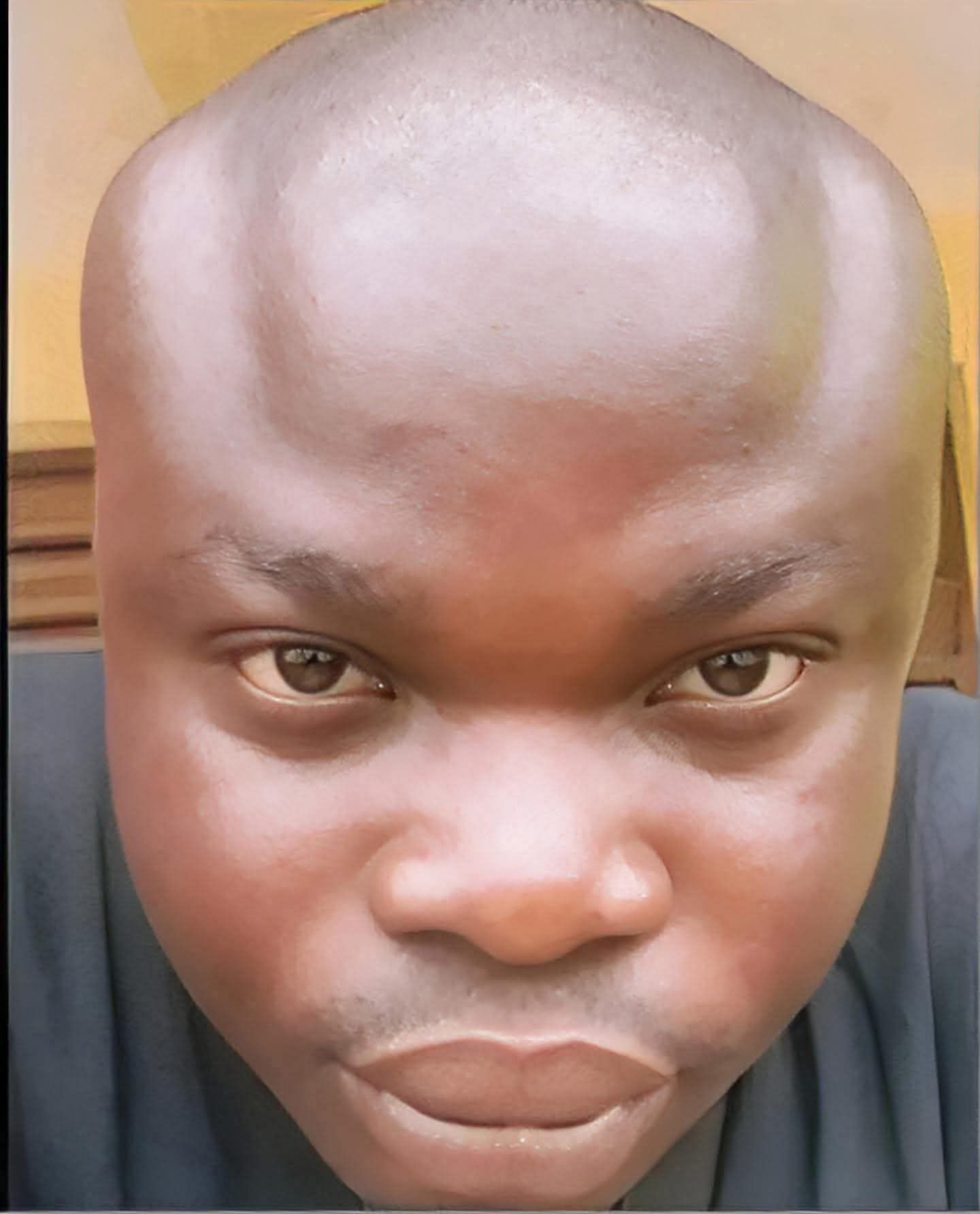 This is what happens to your head when you start remaining quiet though seeing through people's mask motives and character.

Waiting to reply...