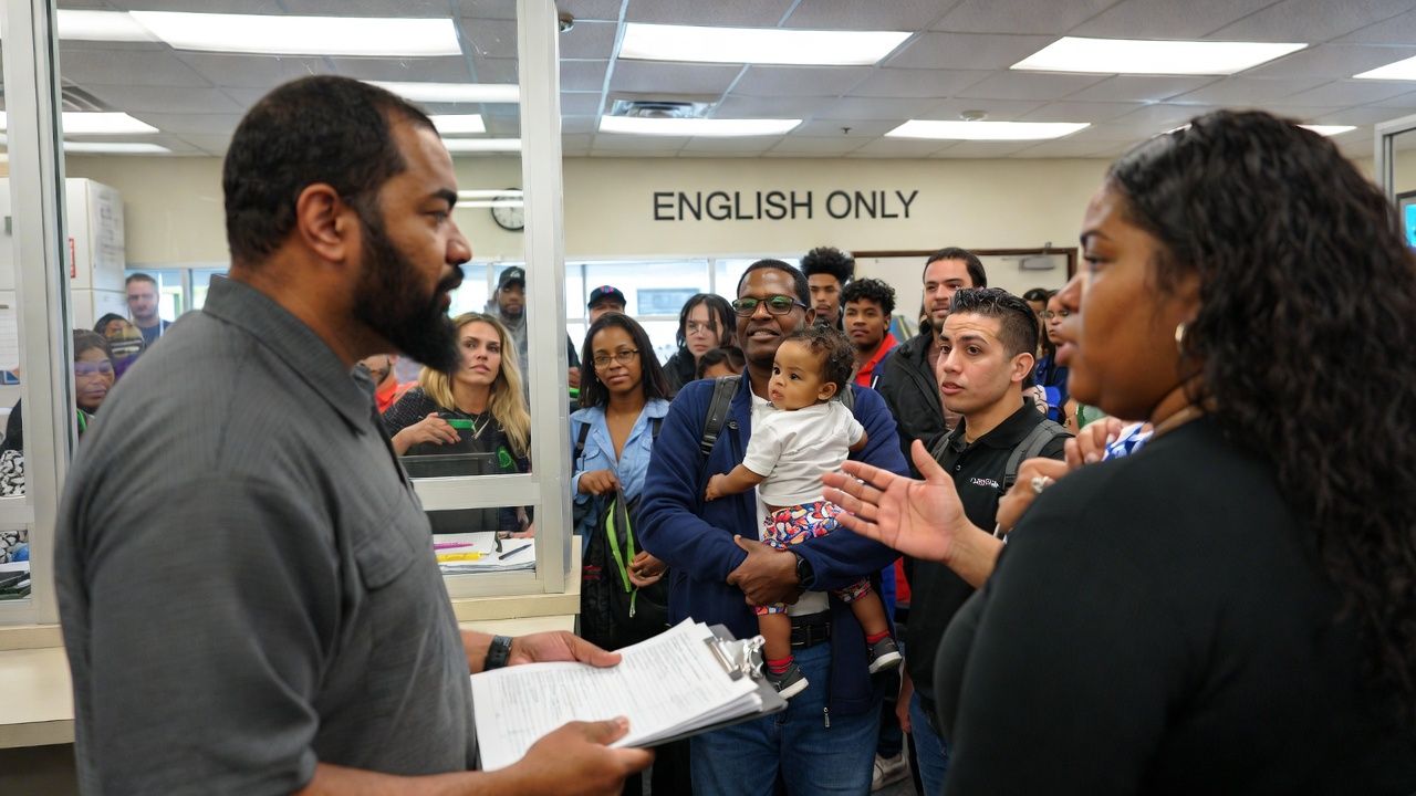 Florida Driver’s License Test Goes English-Only Starting February 6, 2026
By: Michael Elijah Muhammad Clare
Florida’s Department of Highway Safety and Motor Vehicles has announc