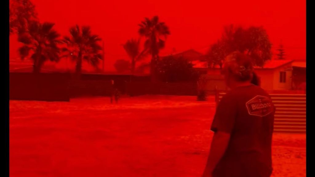 The sky in Australia is currently biblically apocalyptic red and real life right now! 

Check it out! 

Last days for real and nobody's talking about it.

This is the official News