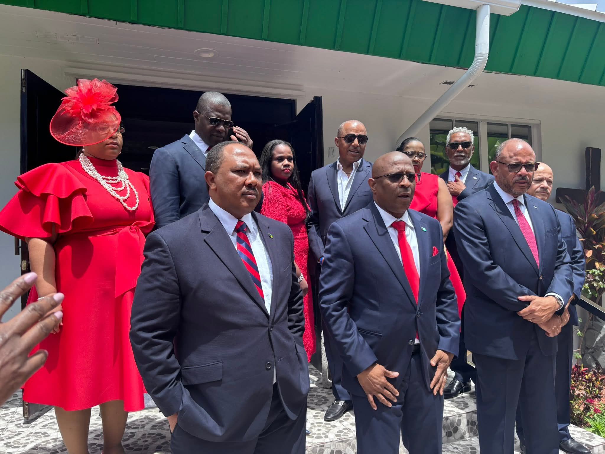 When a few brave men stand up, we all win.

VOTE FNM...