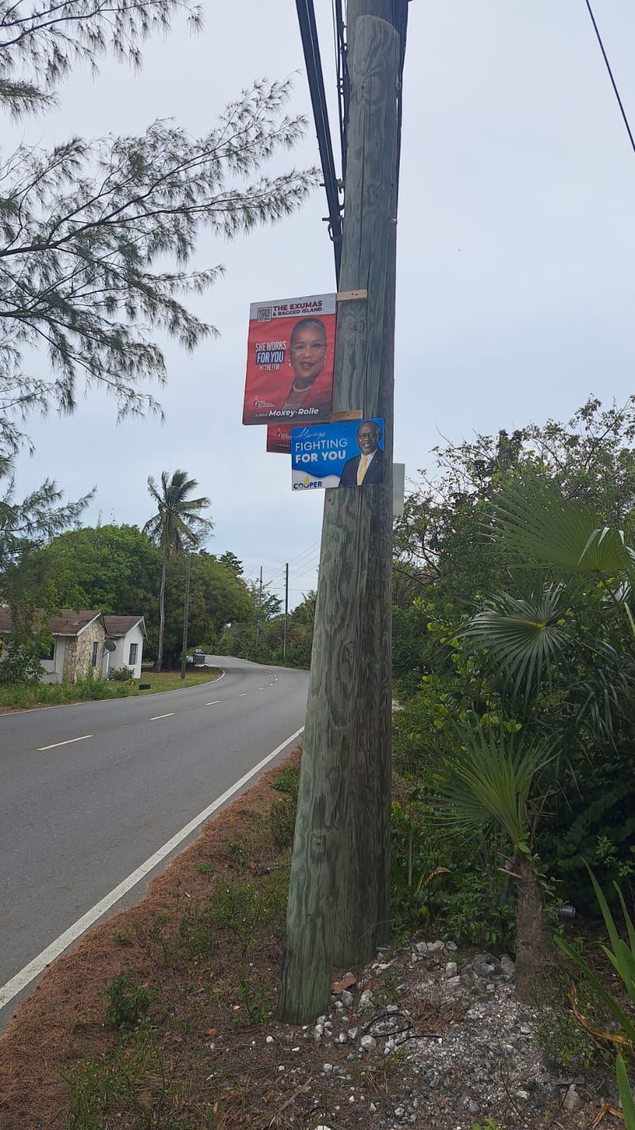 Sponsored political Ad 

Battle of the political posters and billboards in Exuma is getting kinda wild 😜 

Most of Exuma and Ragged Island is said to be leaning towards Debra Moxie