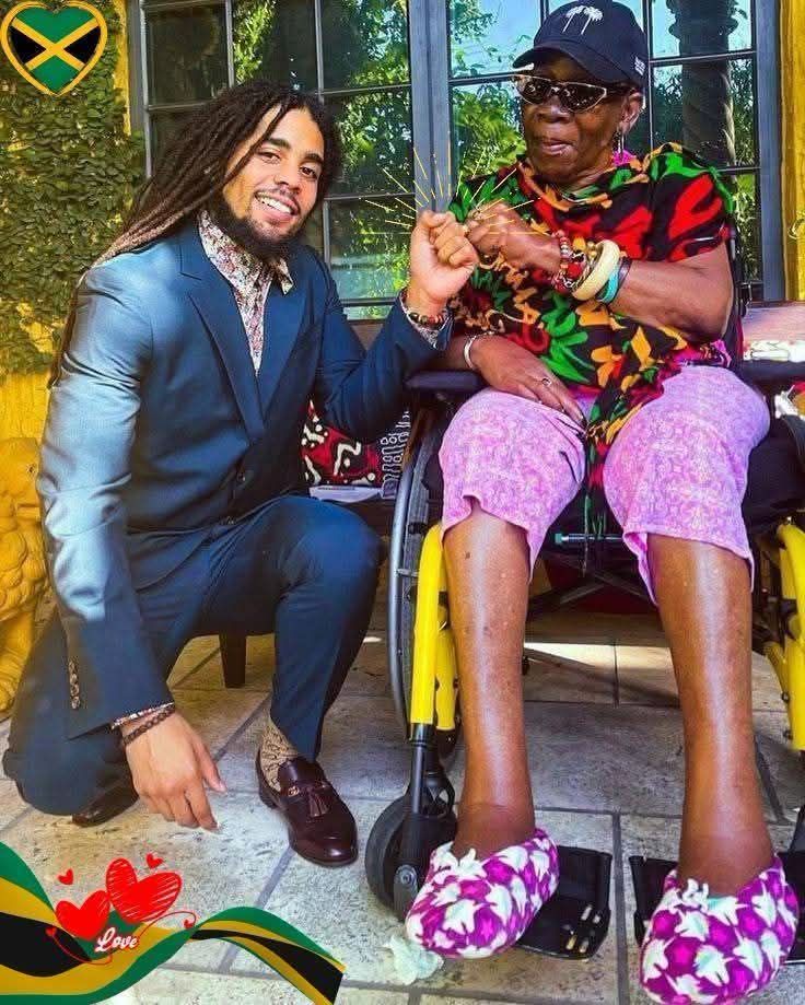 THE LIONESS OF REGGAE
10 THINGS YOU MAY NOT KNOW ABOUT RITA MARLEY
Rita Marley is much more than the woman who stood beside one of the most famous musicians in reggae history.
S