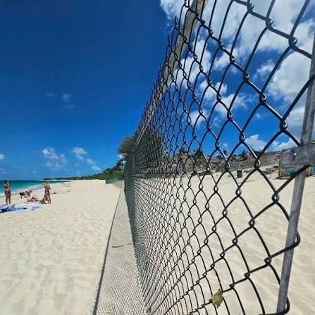 Should Bahamian's along with their heirs, successors in 2027 still be allowed on every beach in the Bahamas? 

Yes/No and why!

"Rothman cigarette butts are everywhere on our beach